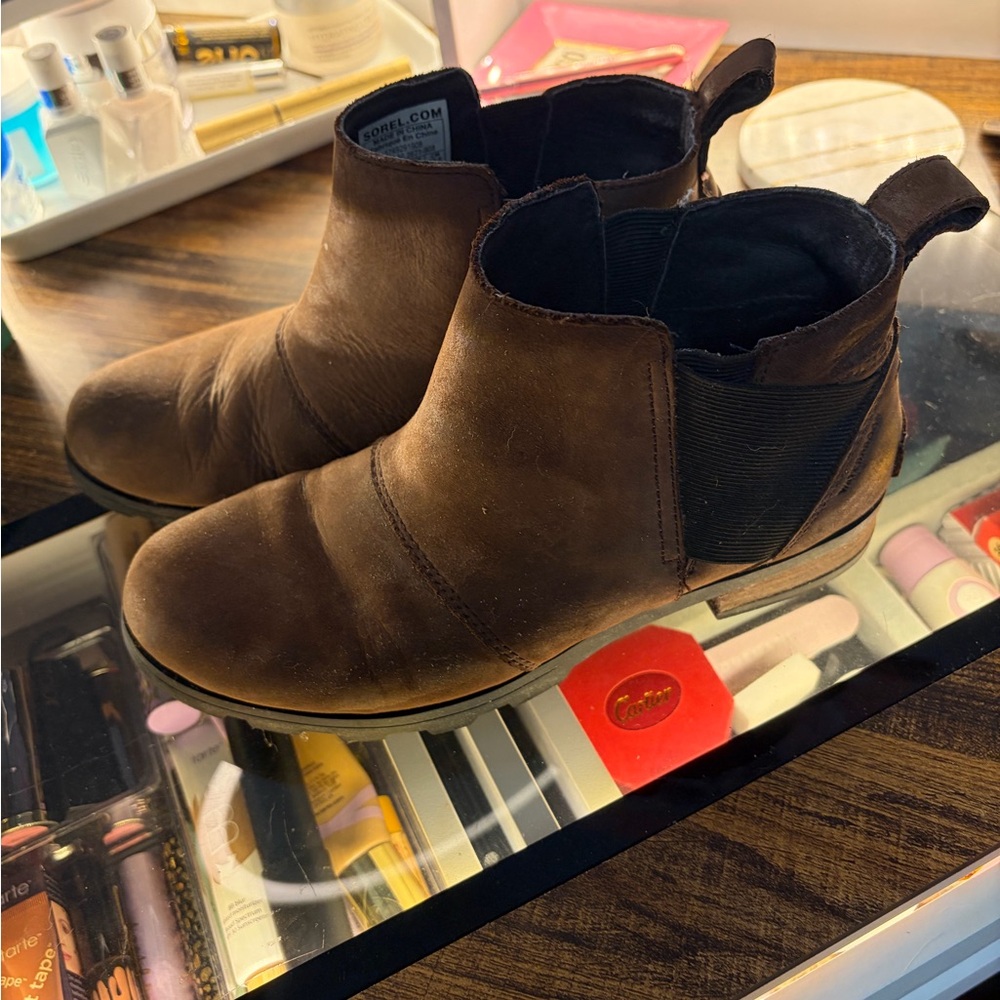 Sorel Brown Chelsea Boots